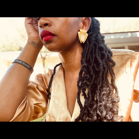 She’s golden vintage dope earrings - Picture 1 of 4